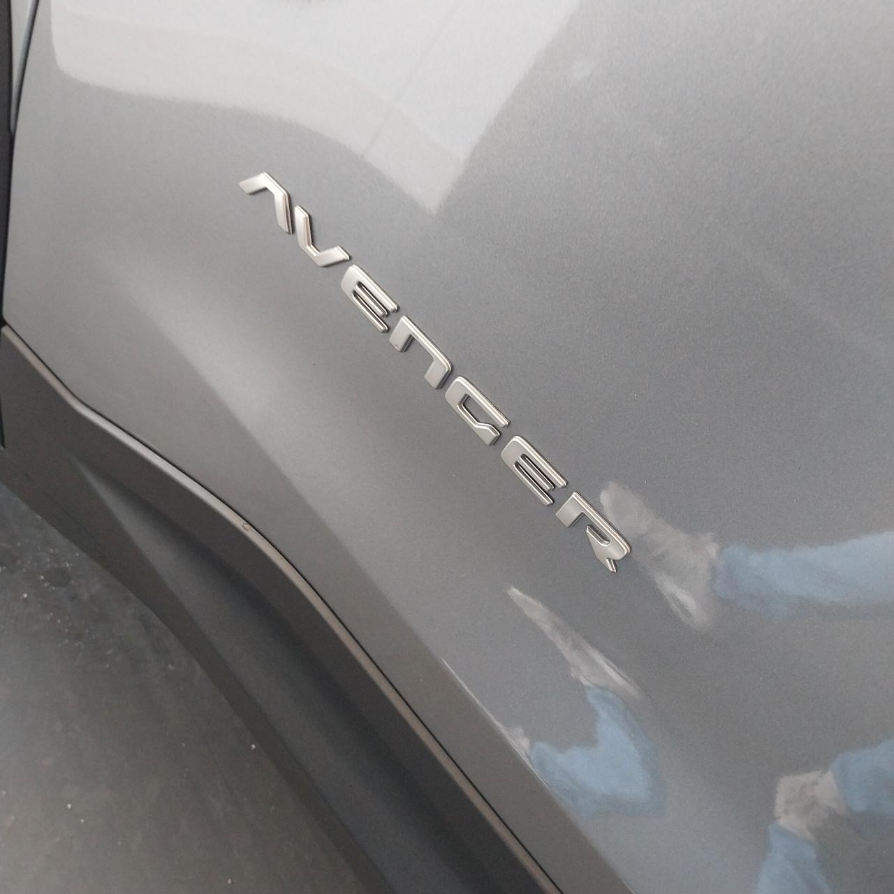 Jeep Avenger 1.2 Turbo 100 CV Summit