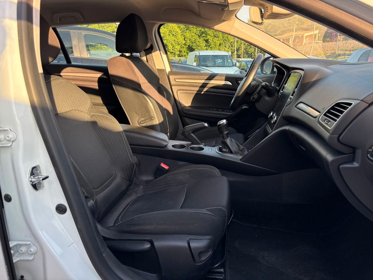 RENAULT MEGANE 1.5 DCI - 2019