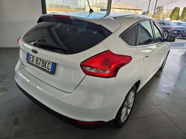 Ford Focus Focus IV 2015 5p 1.5 tdci Plus s