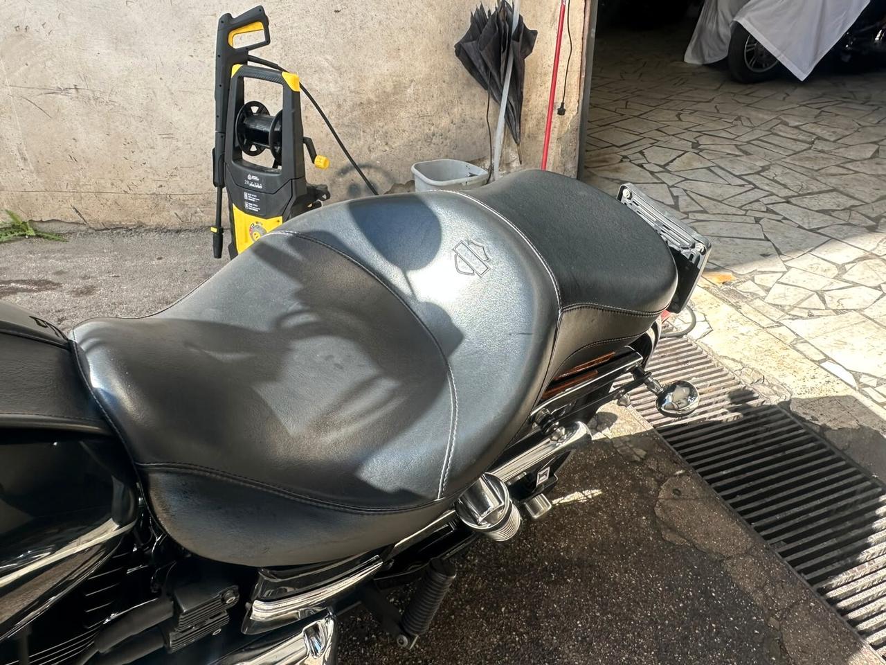 Harley-davidson Dyna Super Glide 103