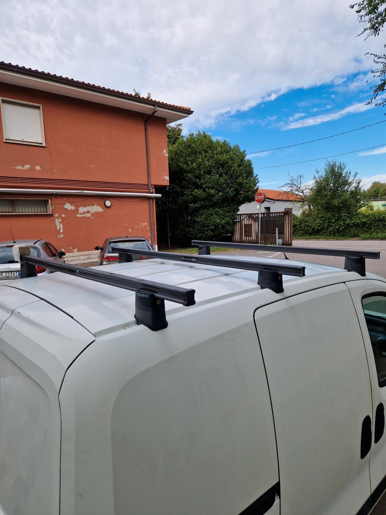 Peugeot Bipper 1.3 HDi 80CV Autocarro - 2018