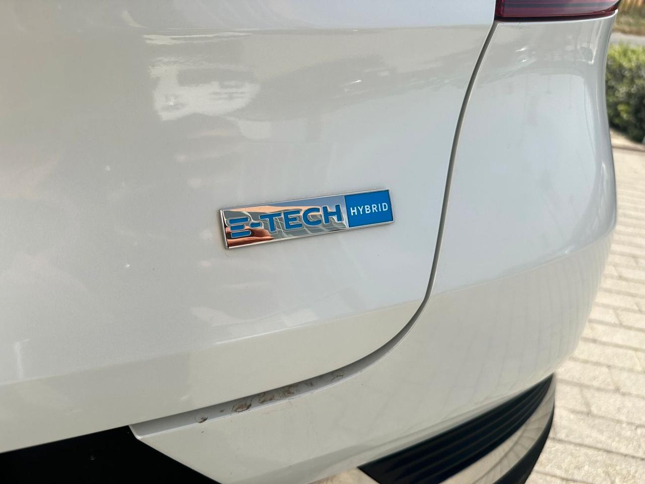 Renault Captur Full Hybrid E-Tech 145 CV Intens