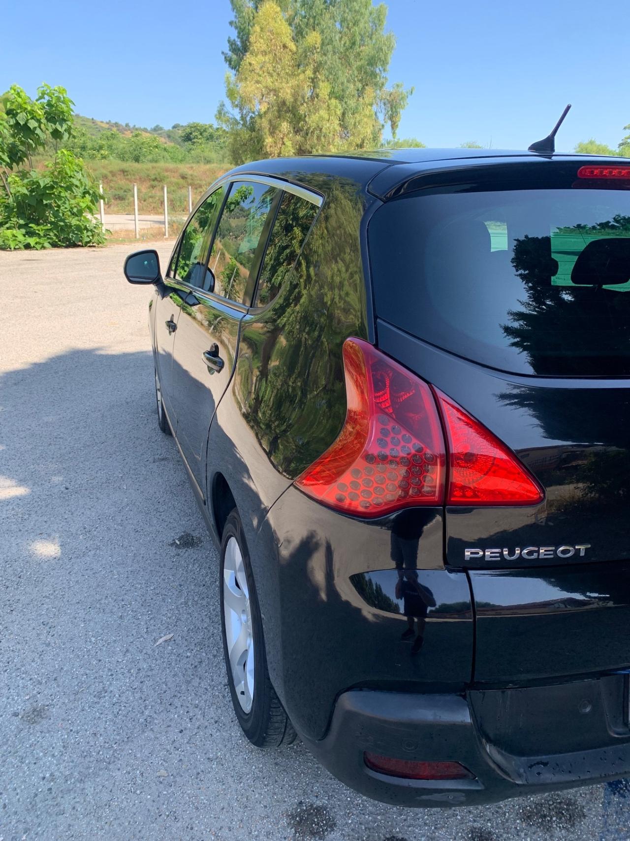 Peugeot 3008 1.6 HDi 112CV Business