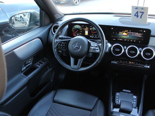 MERCEDES-BENZ GLB 180 d Automatic Sport