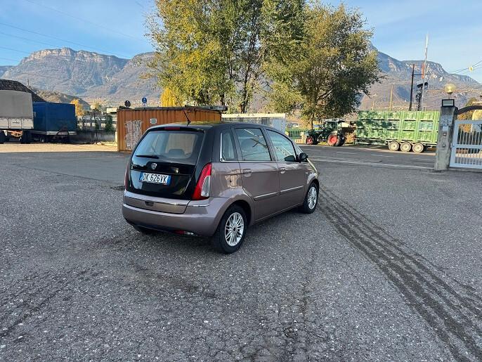 Lancia MUSA 1.4 16V Oro Plus