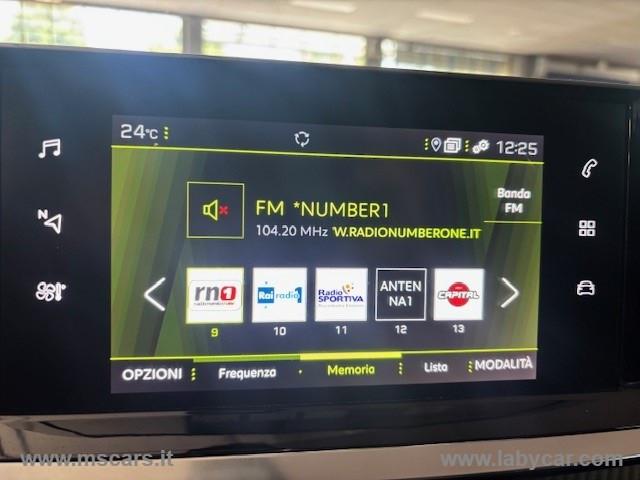 PEUGEOT 2008 PureTech 100 S&S Allure Navi Pack