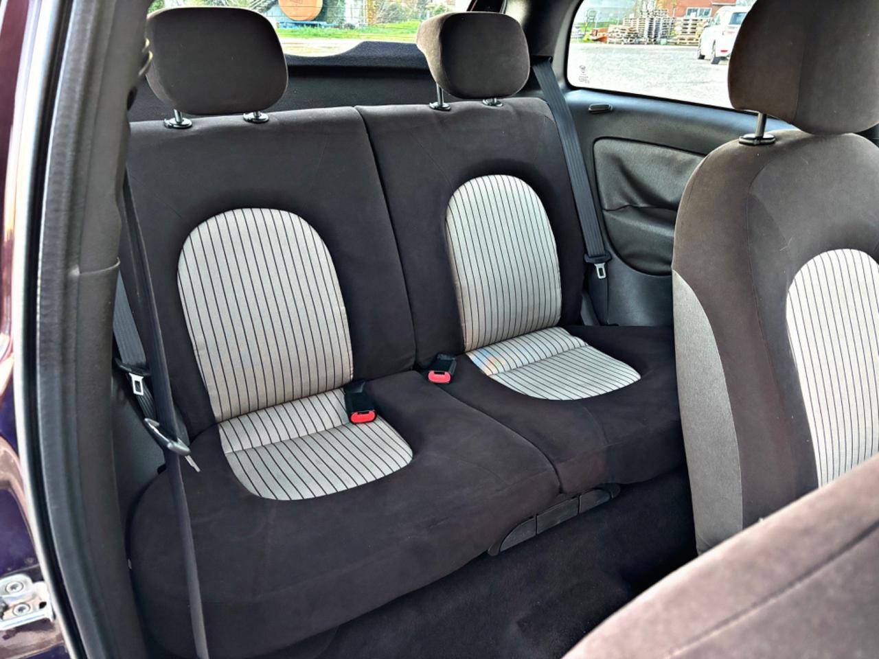 Lancia Ypsilon 1.3 MJT 90 CV Platino