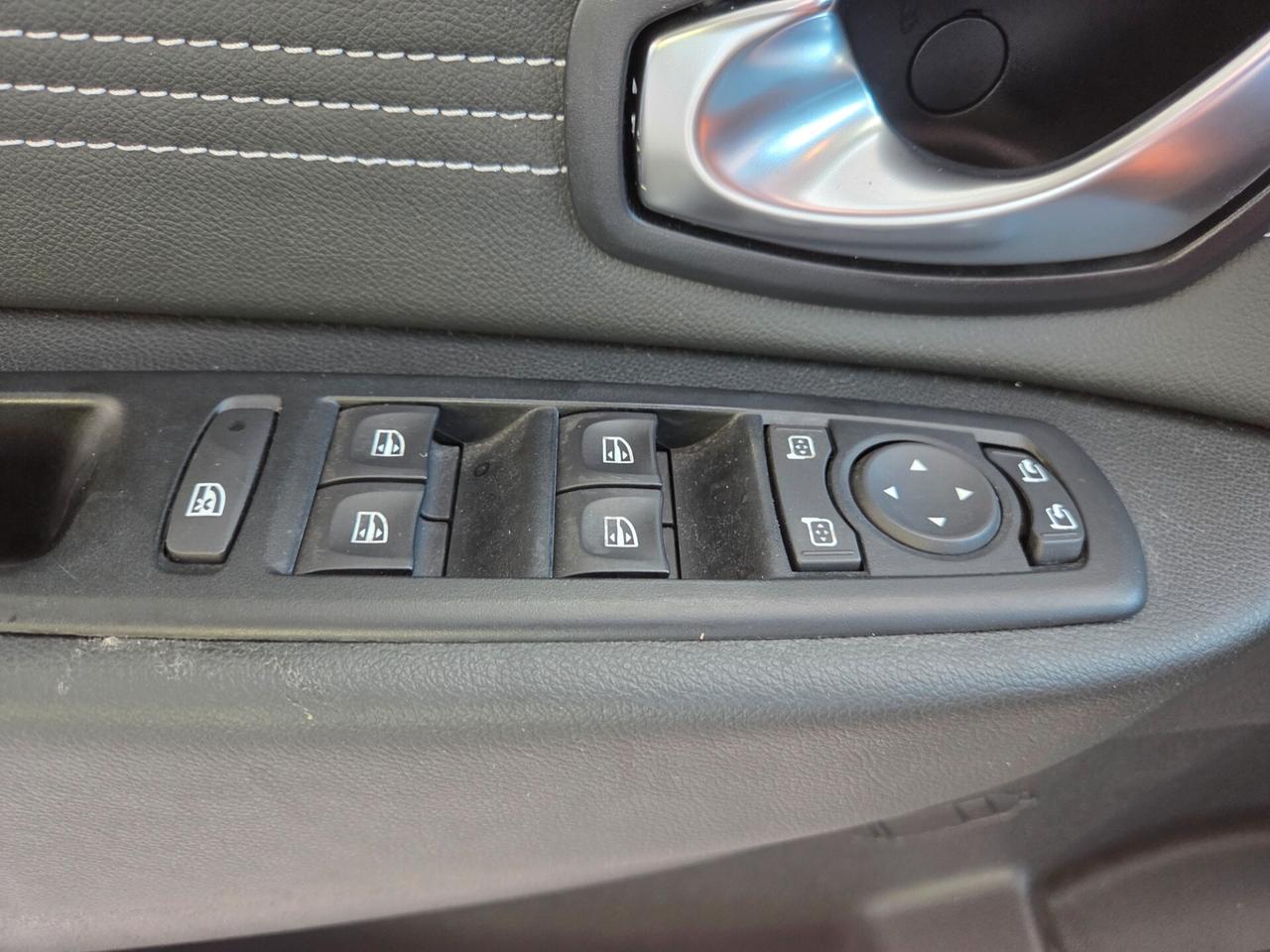 Renault Scenic Scénic X-Mod 1.6 dCi 130CV Luxe