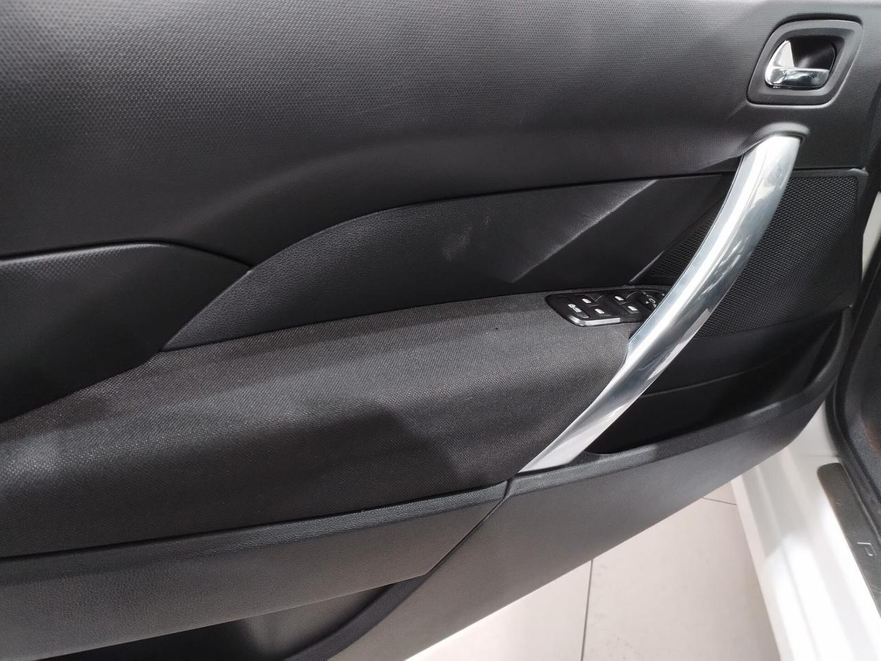 Peugeot 308 1.6 VTi 120CV CC Tecno