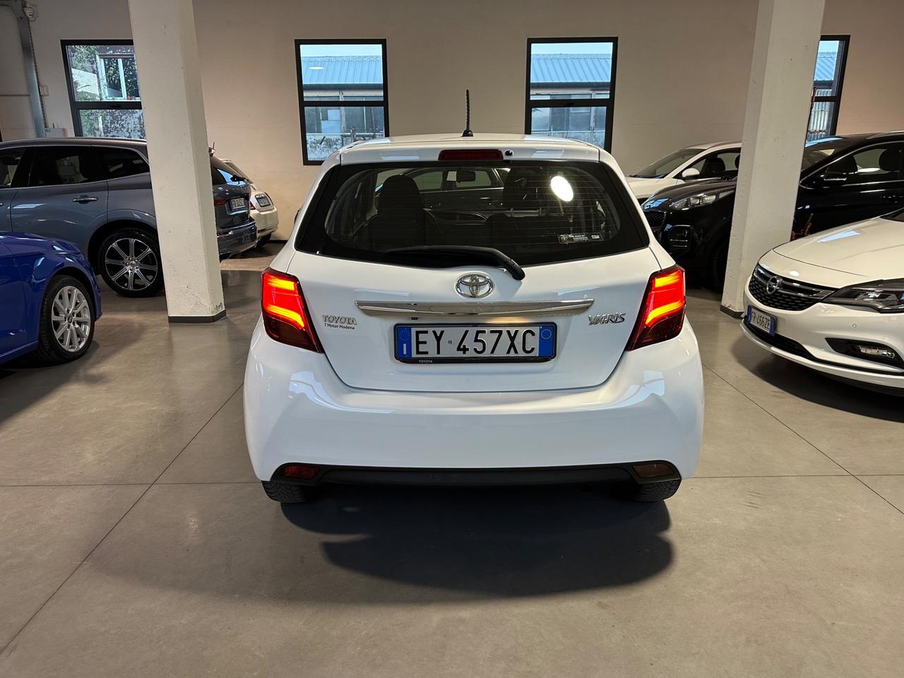 Toyota Yaris 1.0 5 porte Lounge