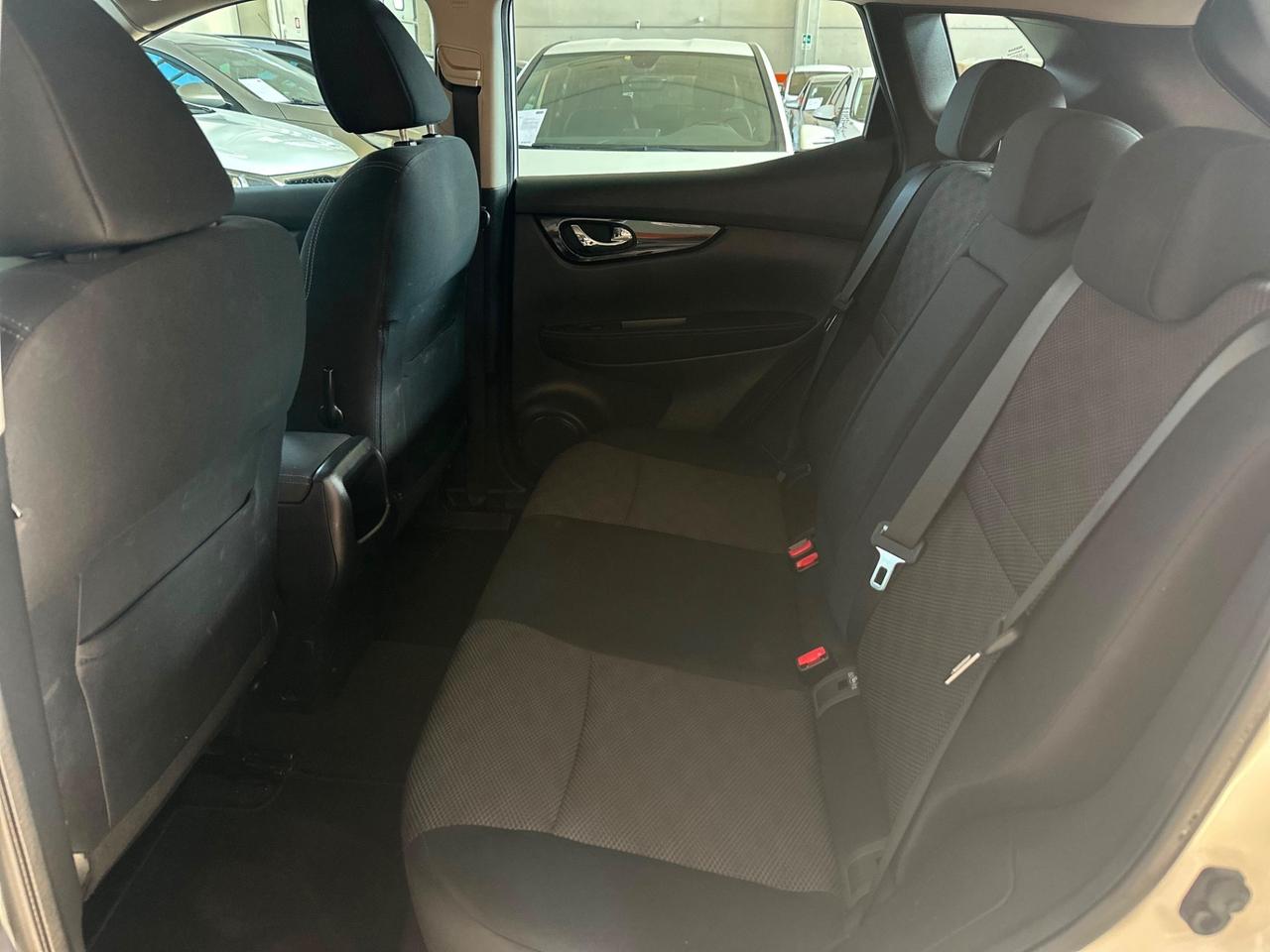 Nissan Qashqai 1.5 dCi Tekna NEOPATENTATI