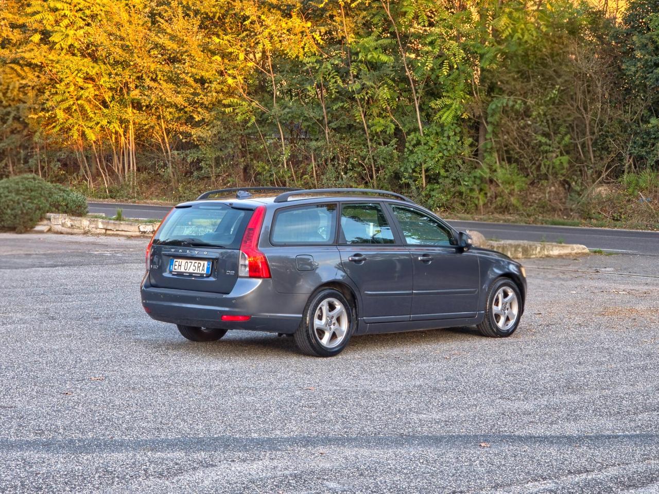 Volvo V50 D2 R-design CV-114 E5 Manuale NEO 2011