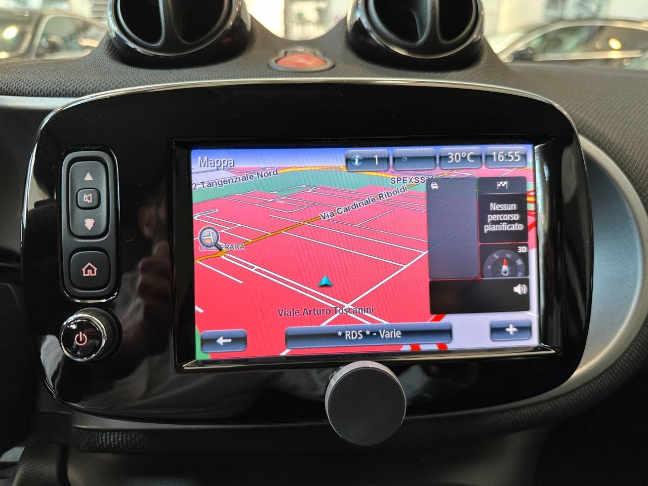 Smart forfour 0.9 t Prime 90cv twinamic - 16 - Pelle - Navi