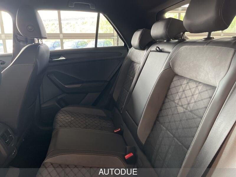 Volkswagen T-Roc 1.5 TSI ACT R-LINE DSG 150 CV