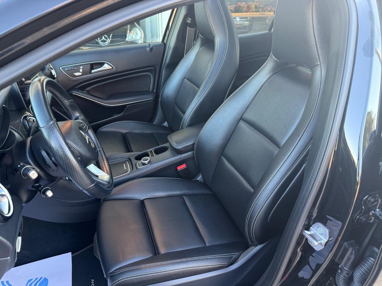 Mercedes-benz GLA 200 GLA 200d NIGHT EDITION 4Matic Premium