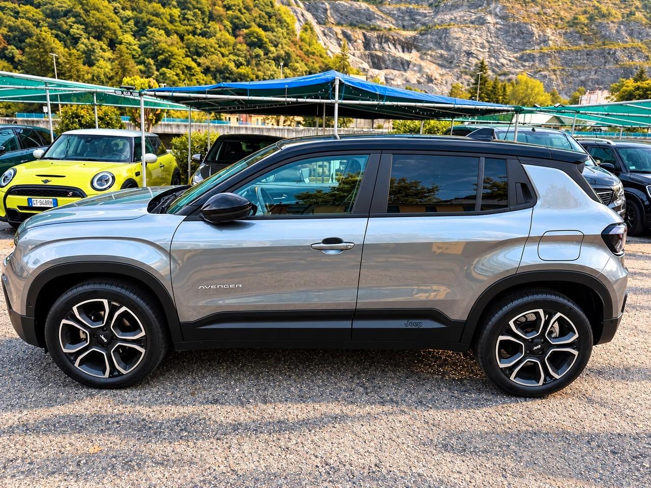 Jeep Avenger 1.2 Turbo 100 CV Summit
