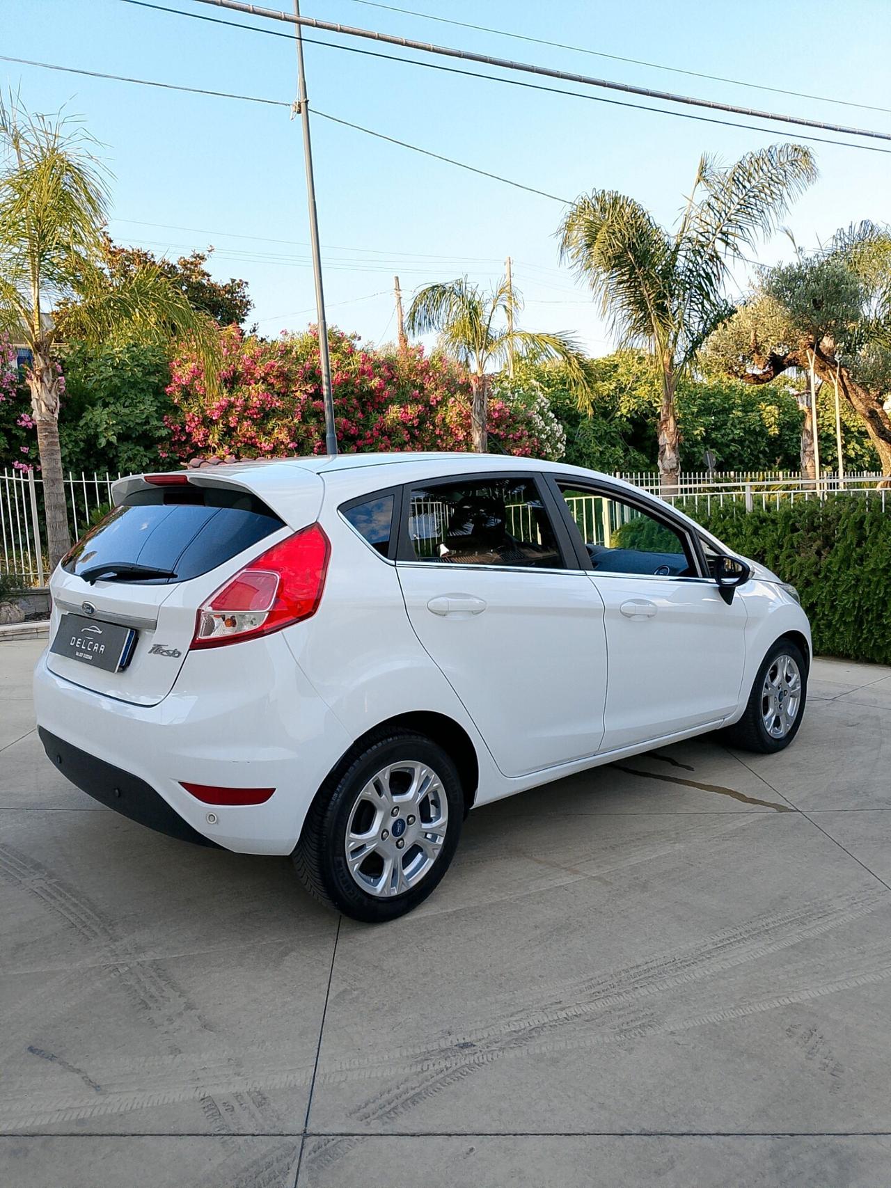 Ford Fiesta 1.5 TDCi 75CV 5 porte