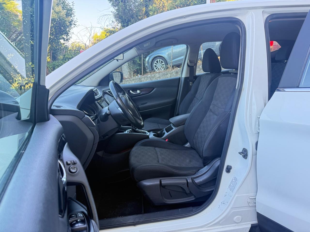 Nissan Qashqai 1.5 dCi DPF Tekna
