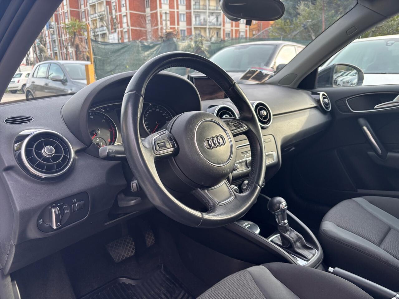 Audi A1 SPB 1.6 TDI 116 CV S tronic OK NEOPATENTATI