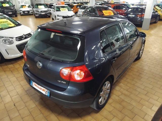 VOLKSWAGEN Golf 1.6 FSI 5p. Sportline