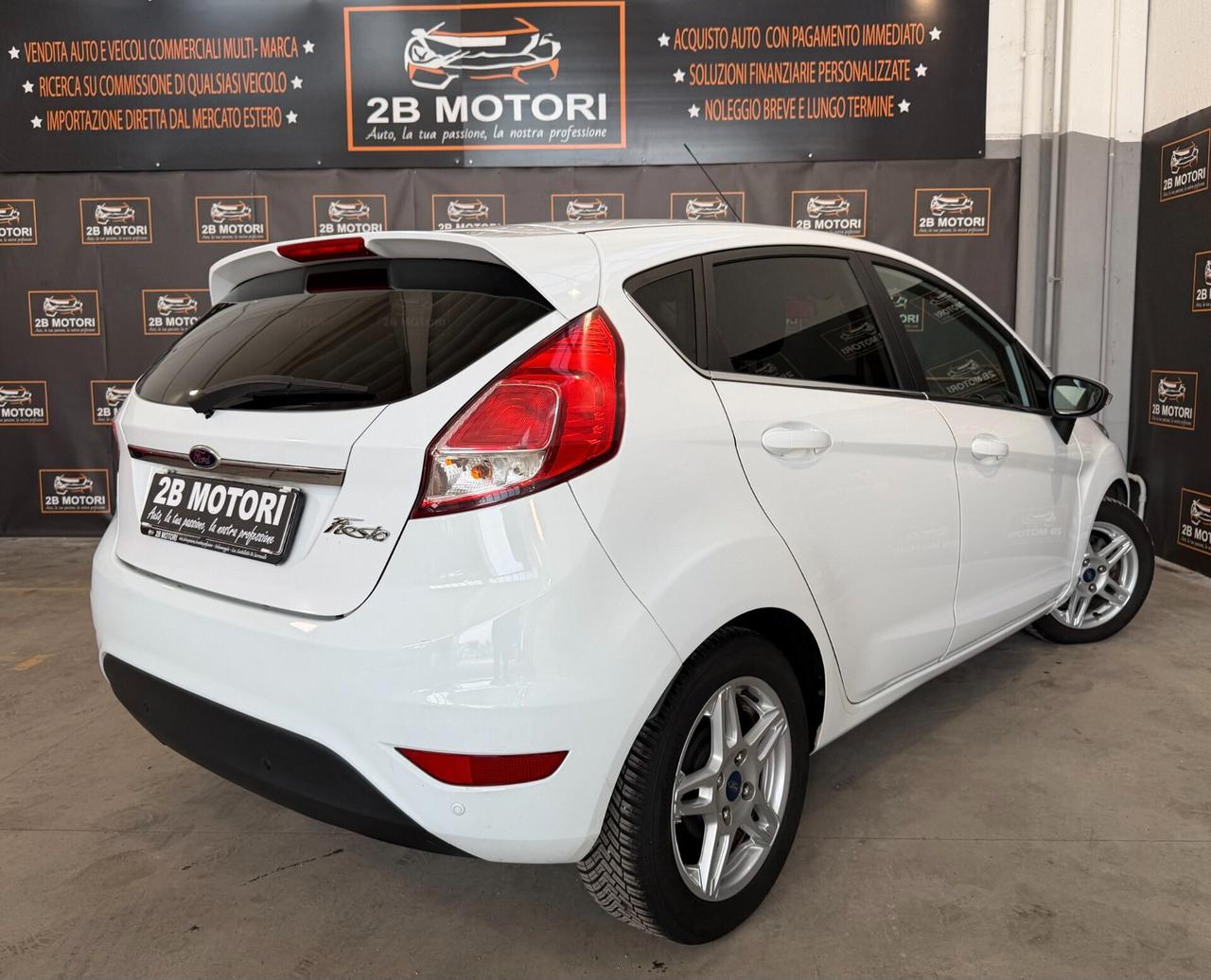 Ford Fiesta 1.5 TDCi 75CV 5 porte Titanium