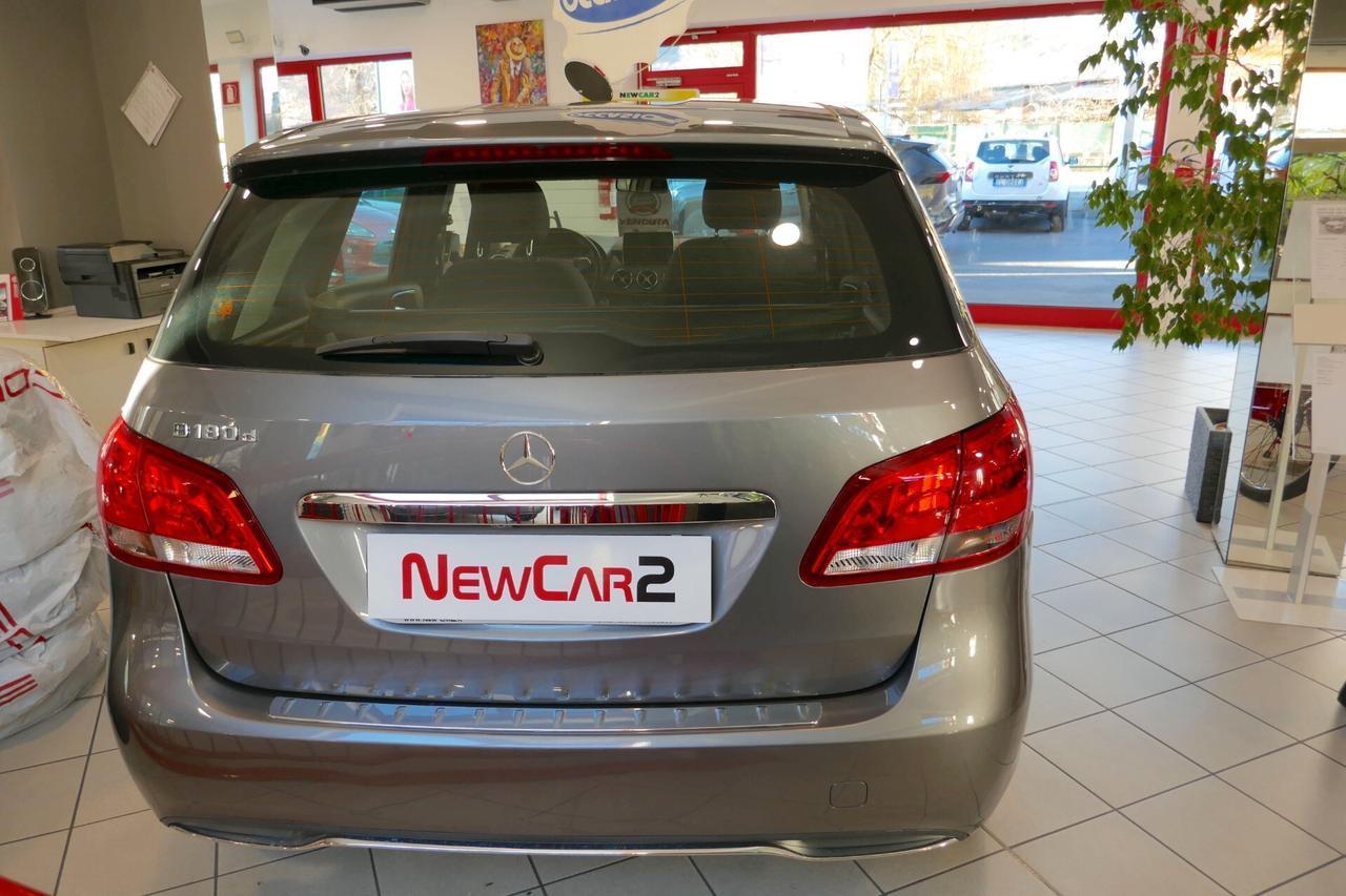 MERCEDES-BENZ B 180 d PREMIUM KM 82.000