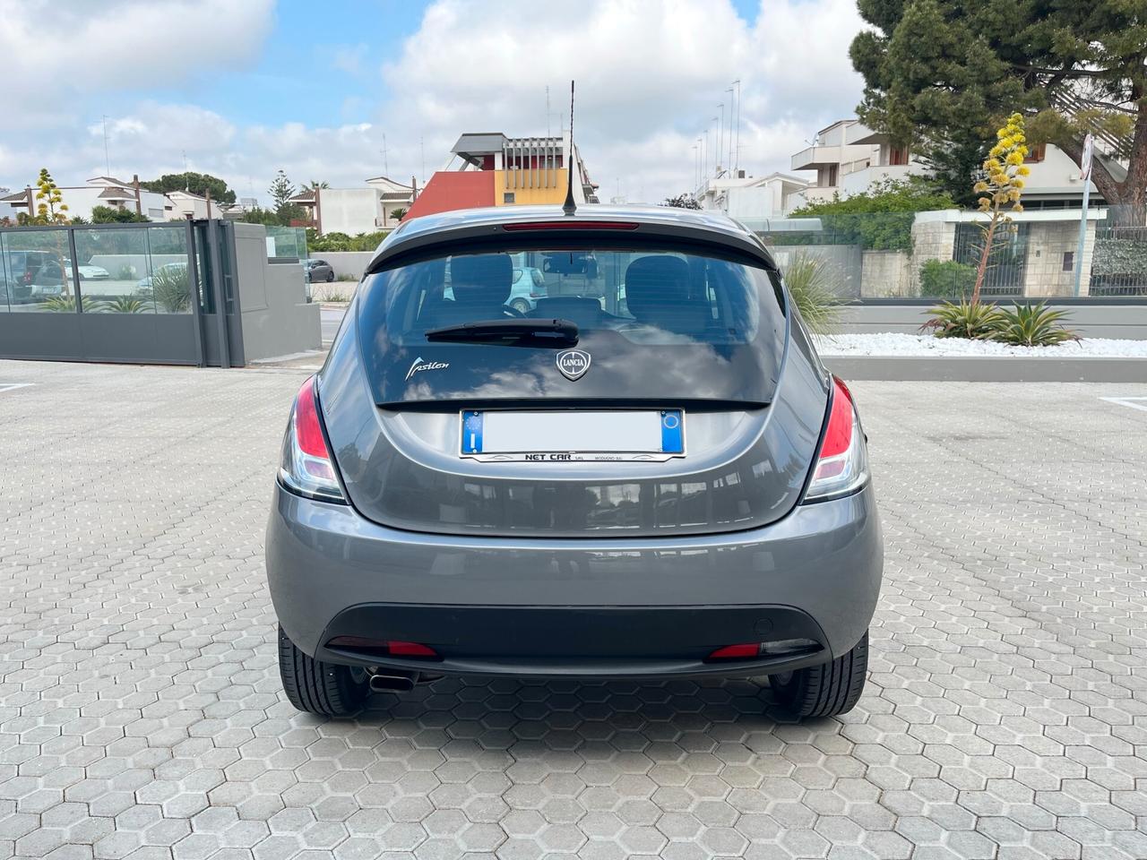 Lancia Ypsilon 1.3 MJT 16V 95 CV 5 porte S&S Elefantino