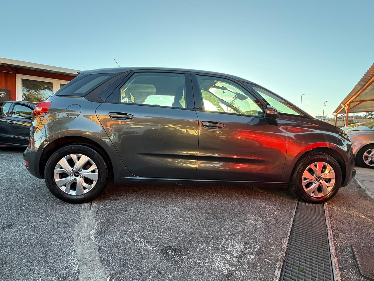 C4 Picasso 1.6 e-HDi /100 mila km /unipro/rate