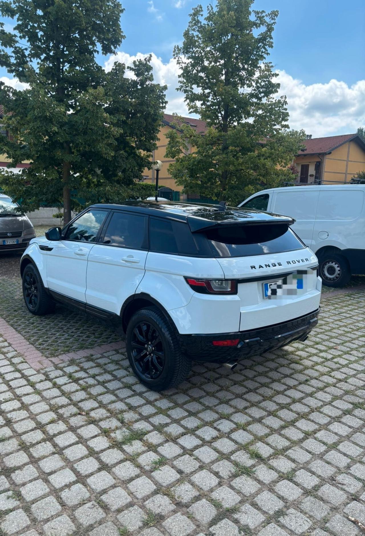 Land Rover Range Evoque 2.0 TD4 150 CV 5p. SE Dynamic