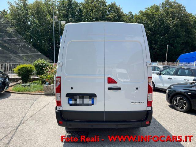 RENAULT Master T33 2.3 dCi 135 L2H2 Furgone Start Promo