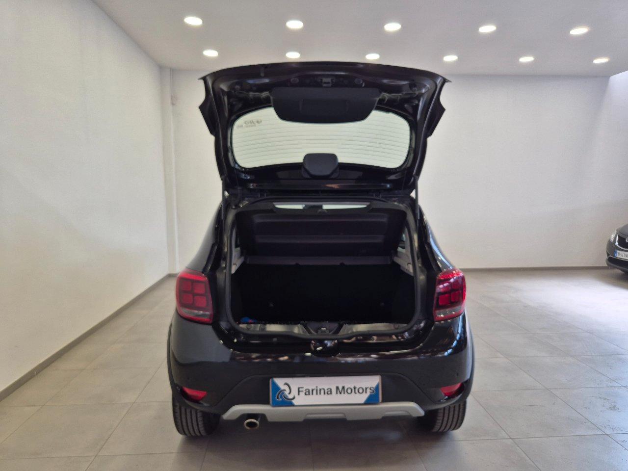 Dacia Sandero Stepway 1.5 dci s&s 90cv - NEOPATENTATI - Sens. Post. - Bluetooth