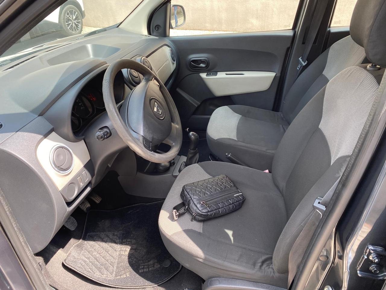 Lodgy 1.6 8V 85CV 7 posti neopatentati Euro 6b