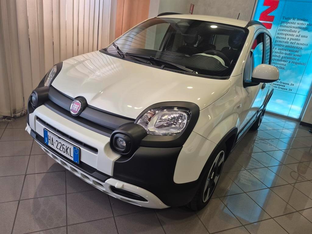 Fiat Panda Cross 1.0 FireFly S&S Hybrid