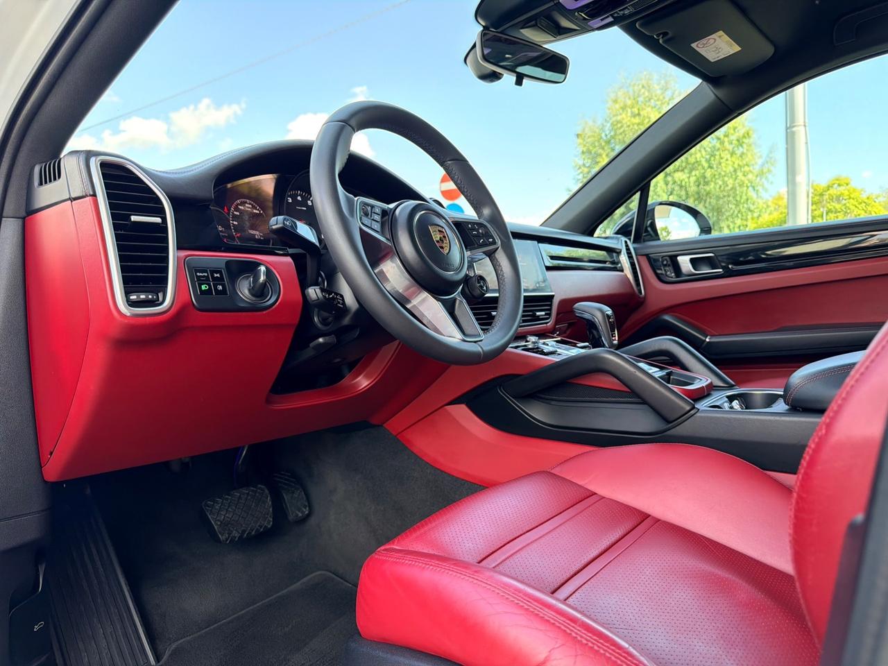 Porsche Cayenne Coupé 3.0 V6 limited edition in garanzia