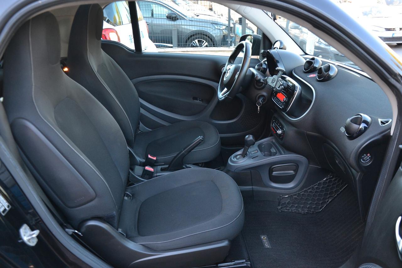 Smart ForTwo 1.0 71CV PASSION AUTOMATICA ***PREZZO REALE****