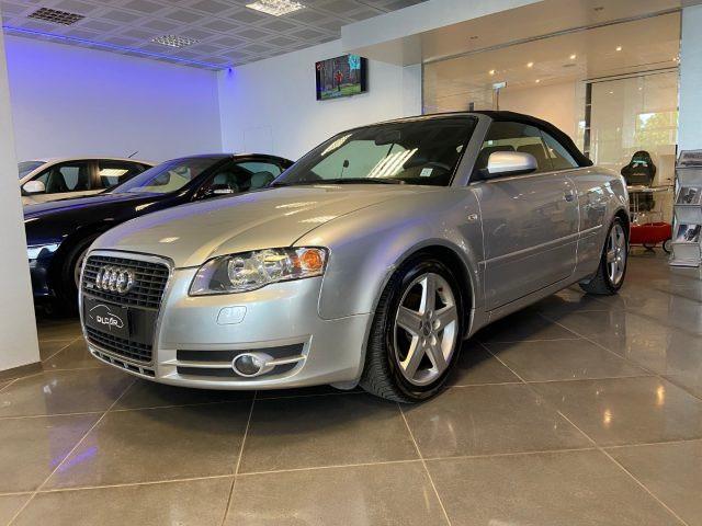 AUDI A4 Cabriolet 2.0 TDI 140CV Neopatentati