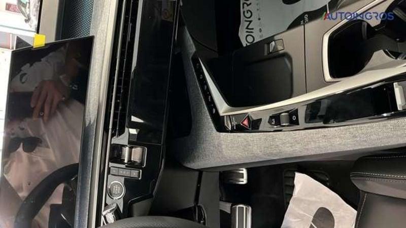 Peugeot 3008 1.2 hybrid 48V GT 136cv e-dcs6