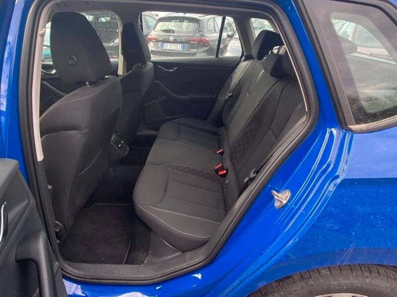 SKODA KAMIQ 1.0 TSI 110CV DSG AUTOMATICA Ambition