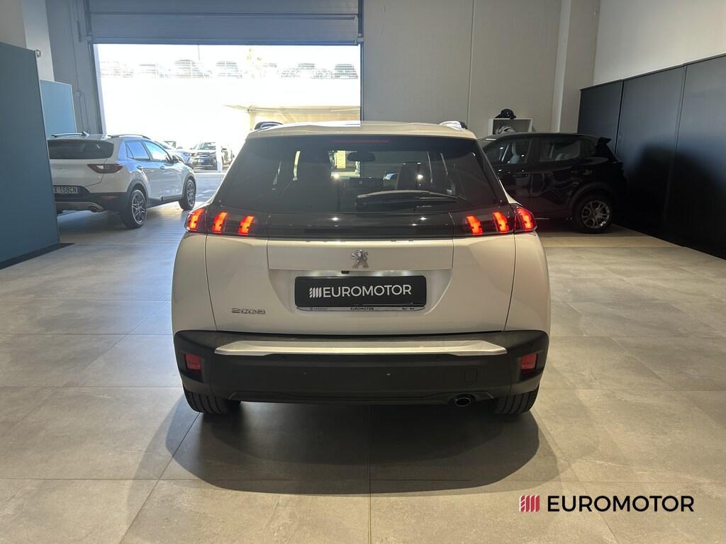 Peugeot 2008 1.5 BlueHDi Allure Navi Pack