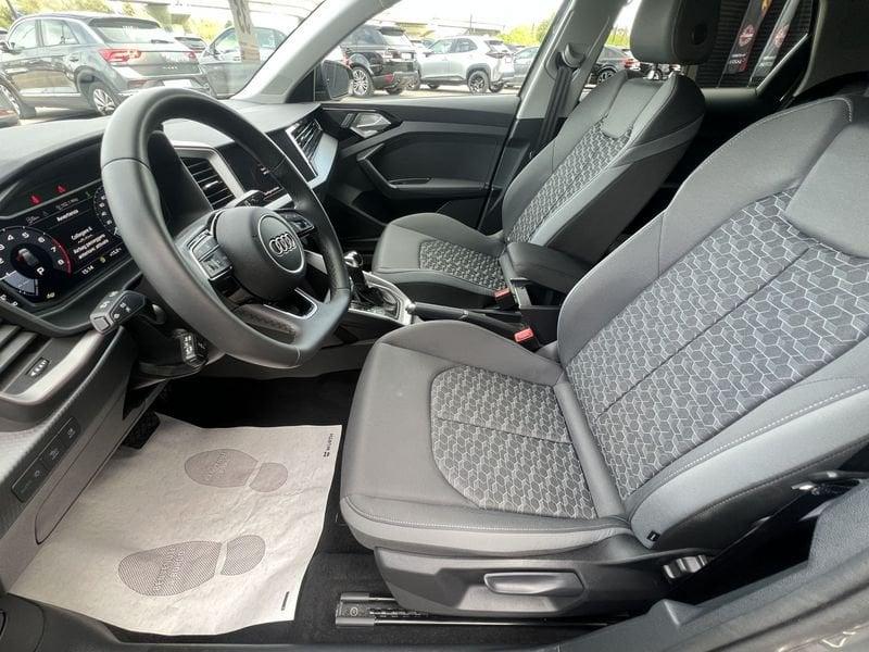 Audi A1 Sportback 30 TFSI S tronic S line Black Edition 116cv