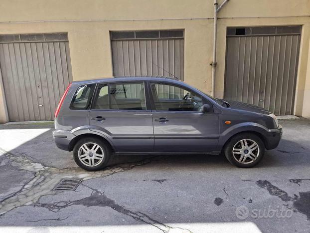 FORD Fusion 1.4 16V 5p.
