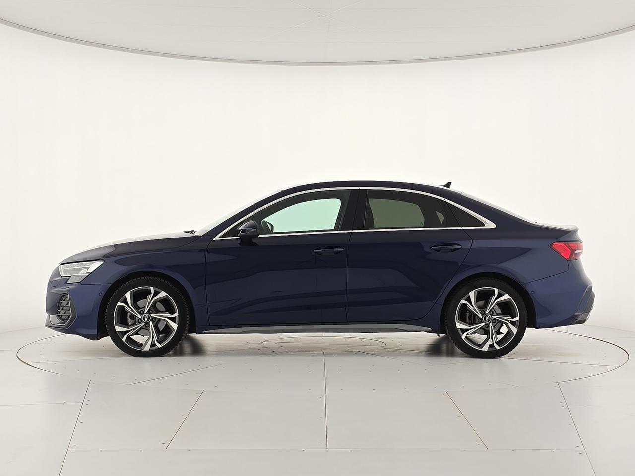 Audi A3 sedan 2.0 tdi s line edition 150cv s-tronic