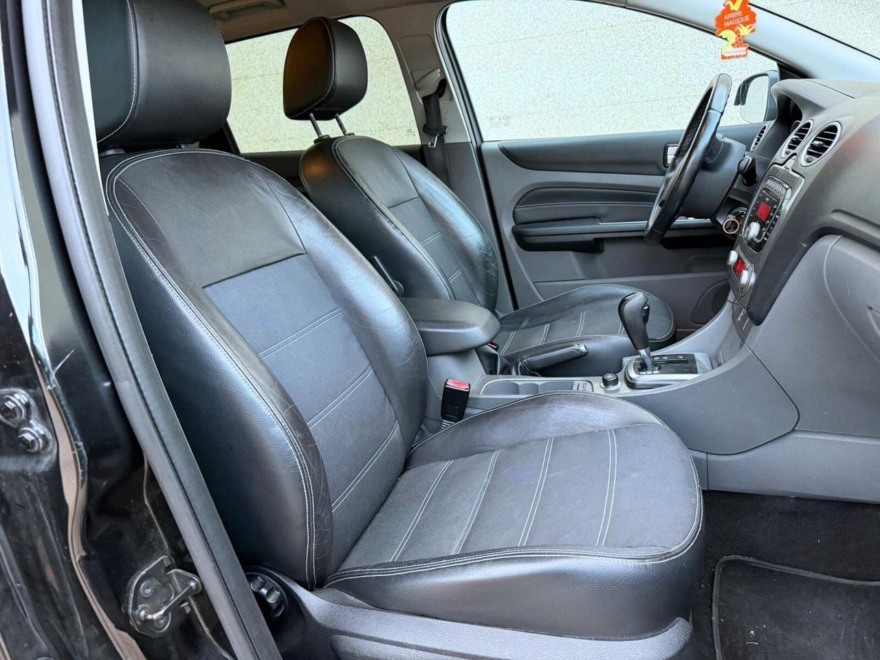 FORD FOCUS 2.0 TITANIUM CAMBIO AUTOMATICO