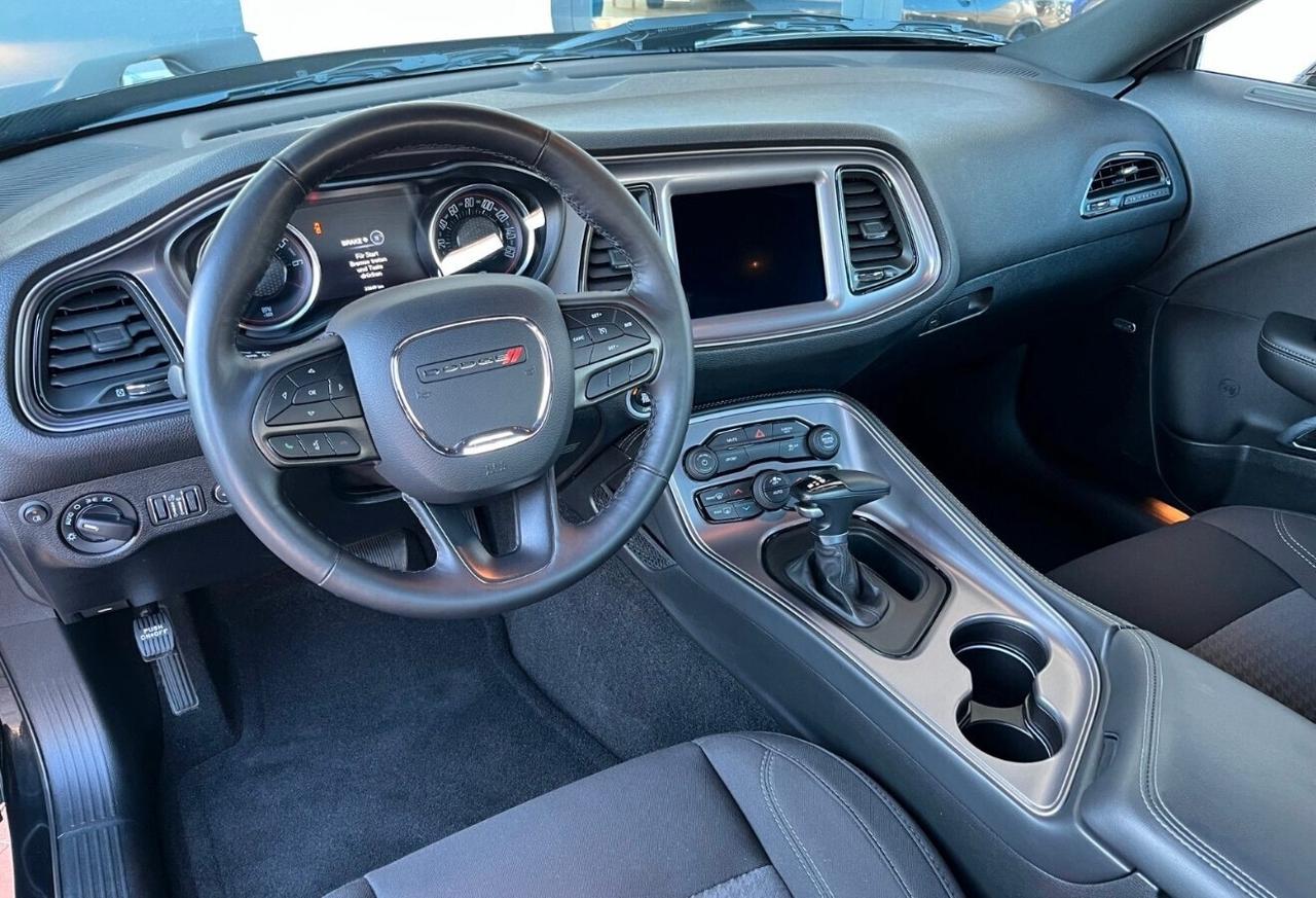Dodge Challenger 3.6 sxt v6 Coupe C Automatico