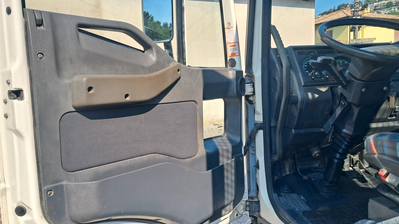 Iveco EUROCARGO 80E18 RIBALTABILE TRILATERALE