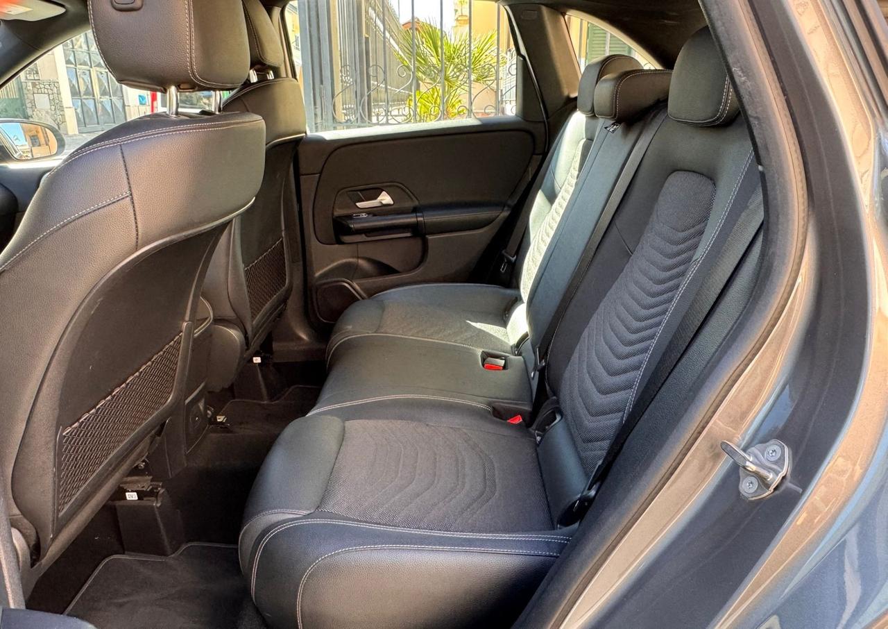 Mercedes-benz B 180 d Automatic Sport KIT AMBIENT