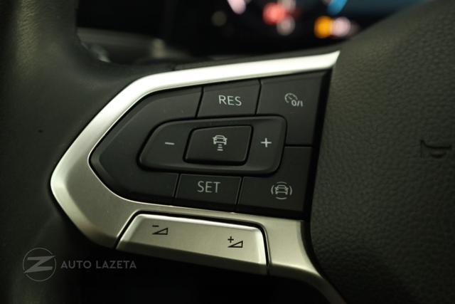 VOLKSWAGEN Golf 1.0 eTSI EVO DSG Life