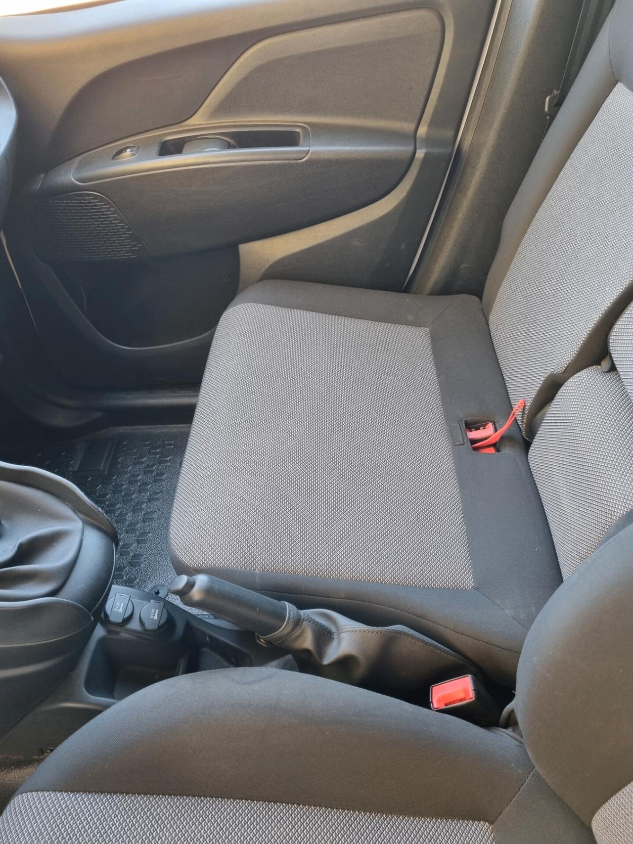 Fiat doblo 1.6 MJT