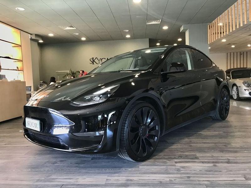 Tesla Model Y Performance AWD Subentro Leasing