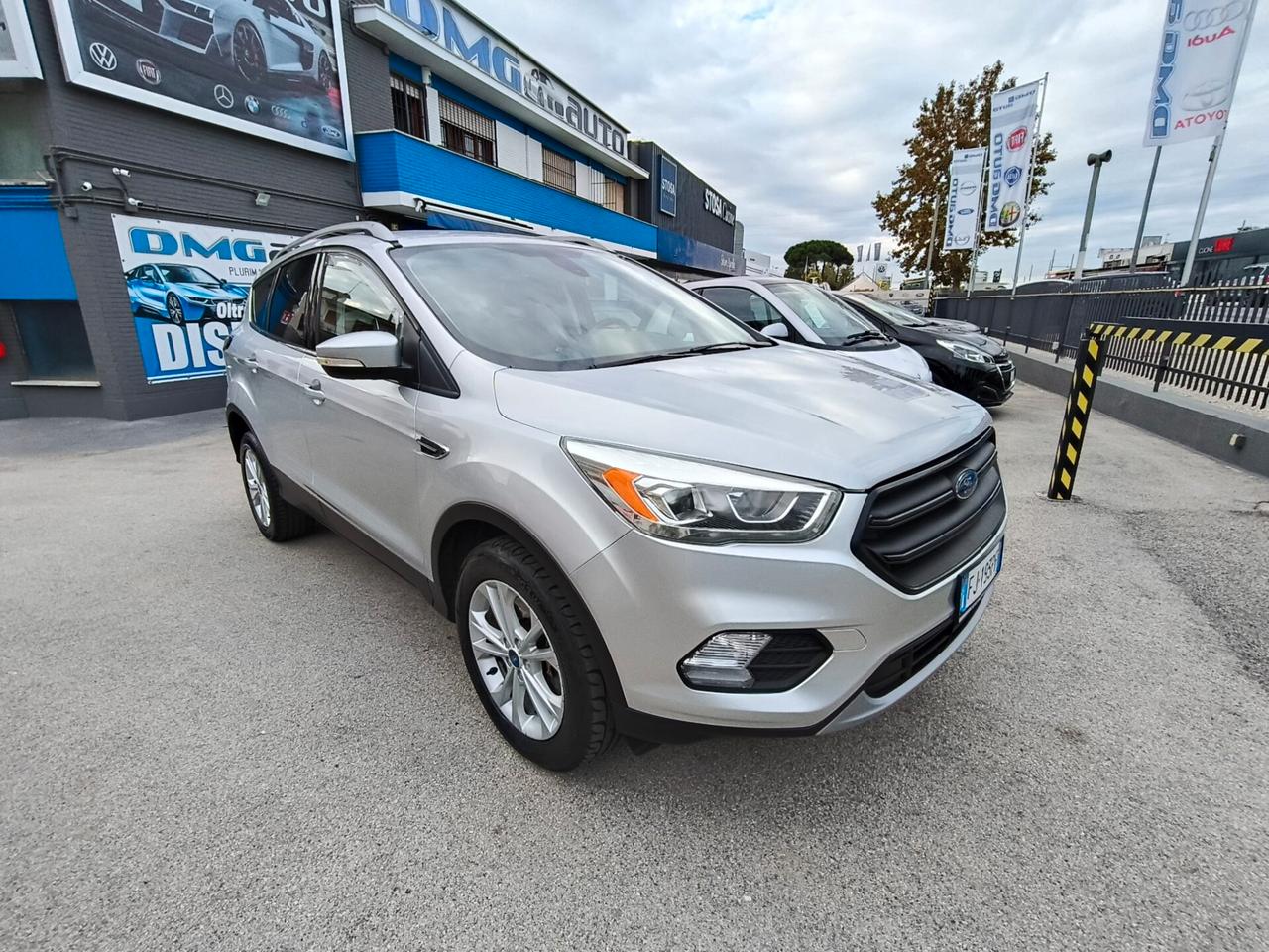Ford Kuga 1.5 TDCI 120 CV S&S 2WD ST-Line